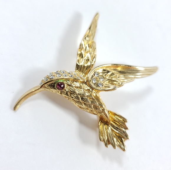Jewelry - Hummingbird brooch